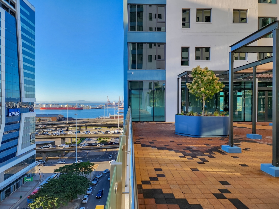 1 Bedroom Property for Sale in Foreshore Western Cape